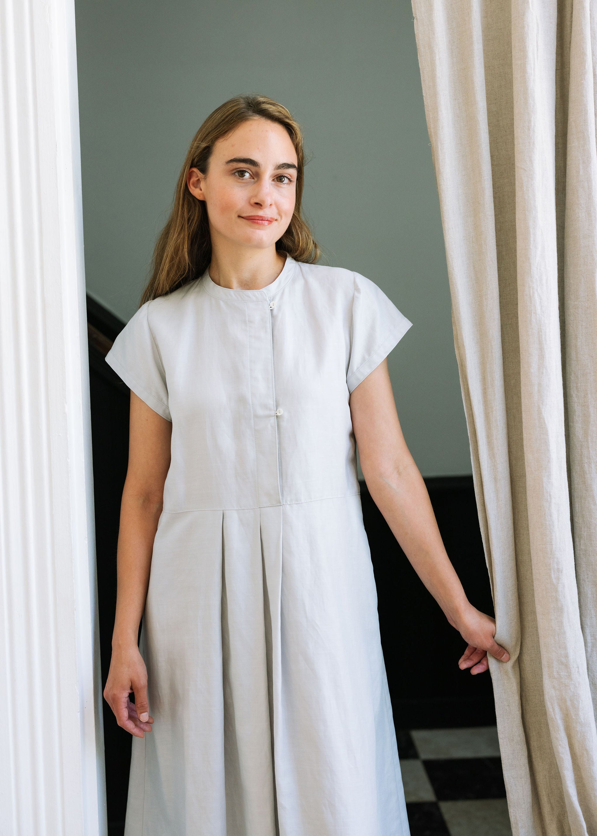 The Sera Dress in Light Grey